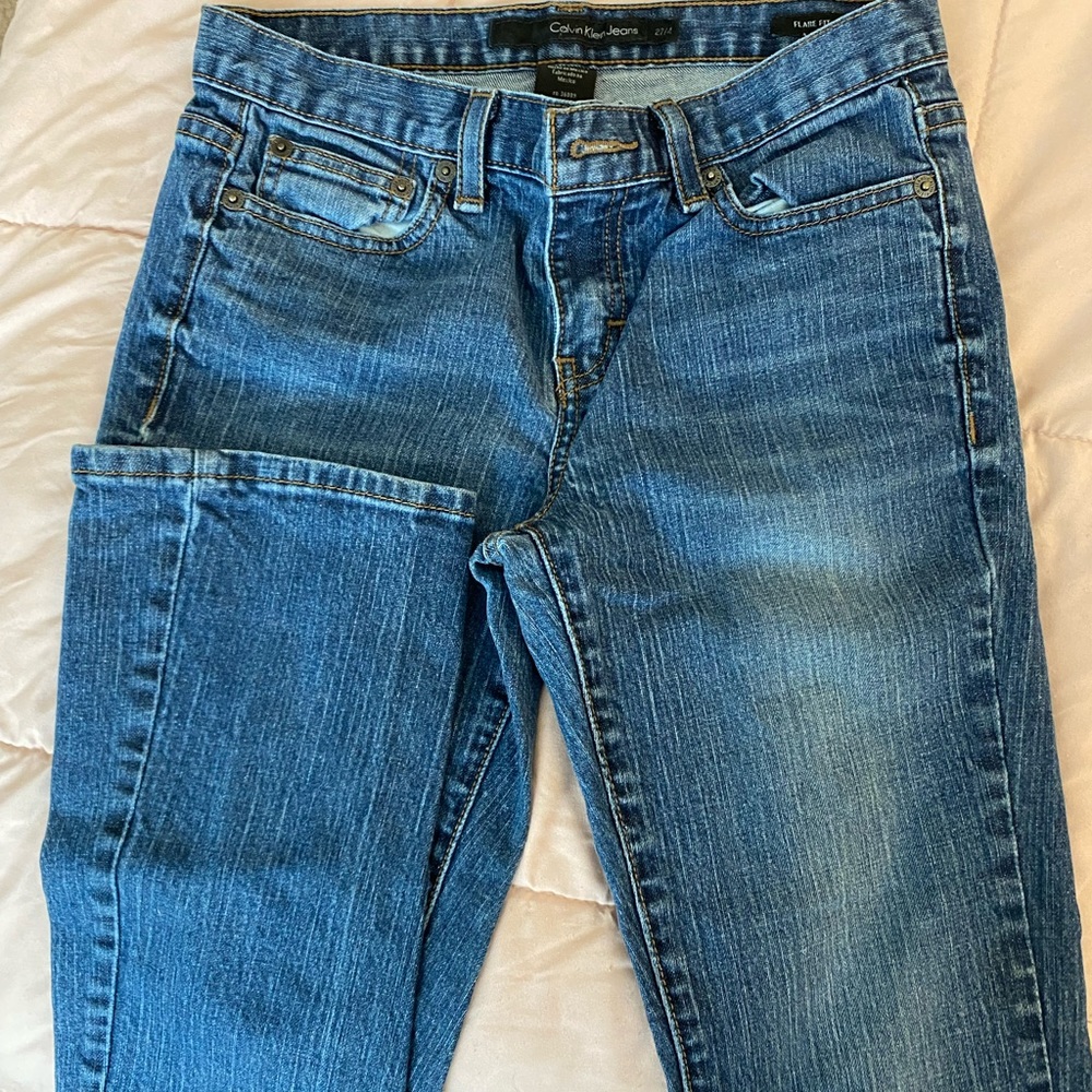Calvin Klein Jeans Size 27/4. Slim Fit Flare Leg